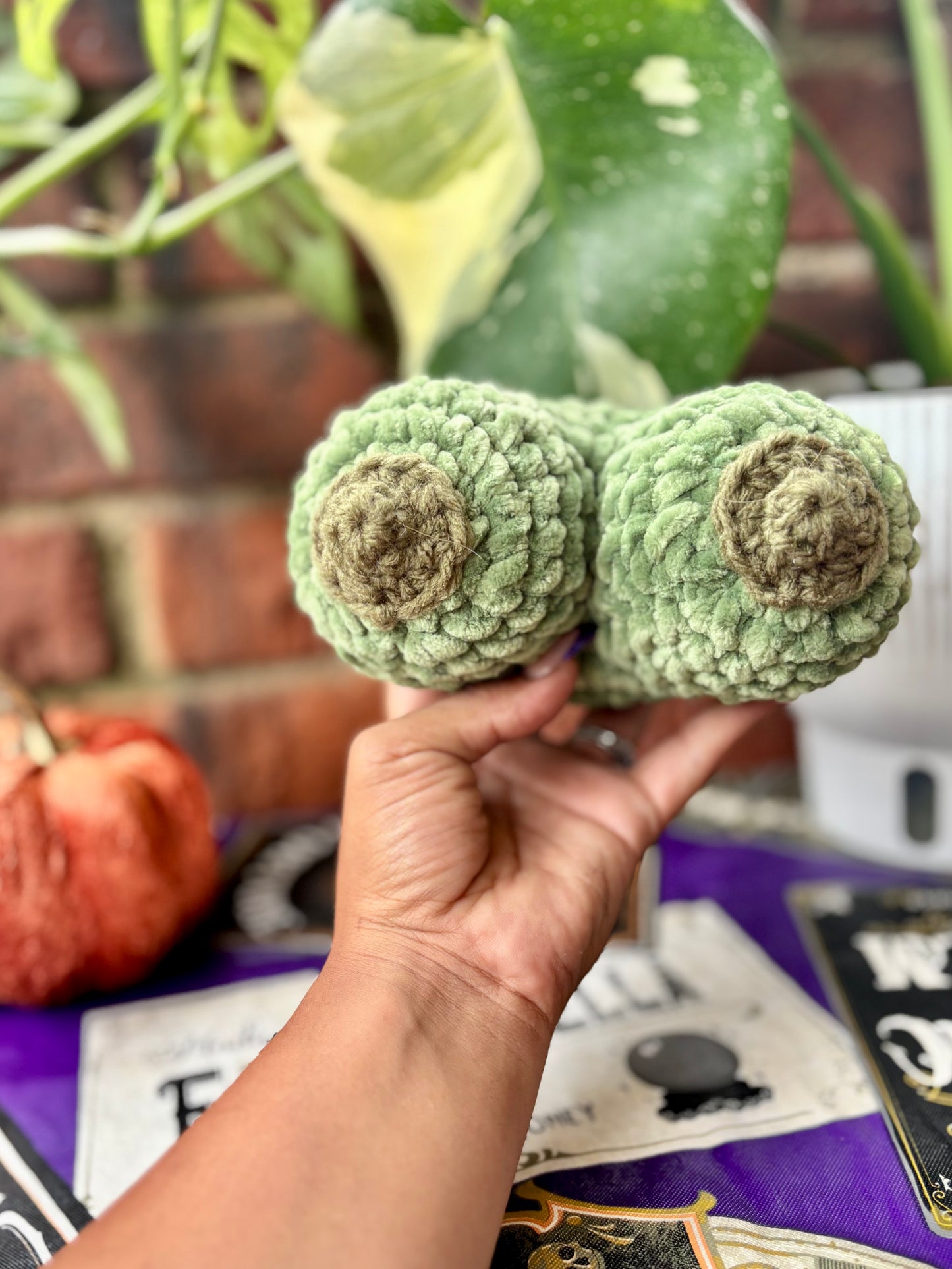 green mini BOObies